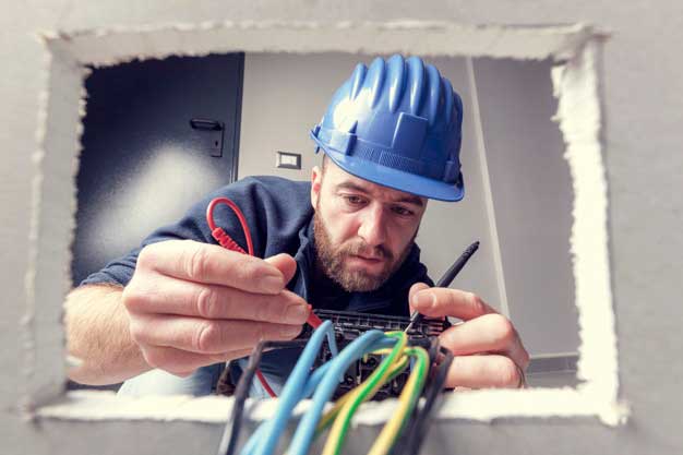 Emergency Electrician Services Solihull