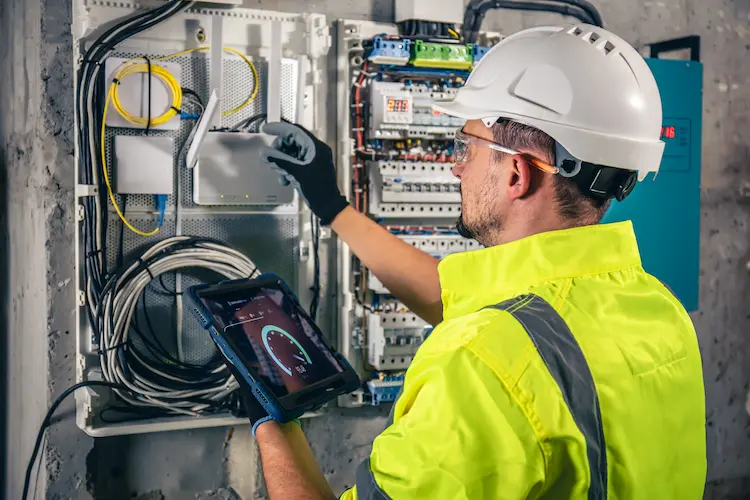 electrical technician
