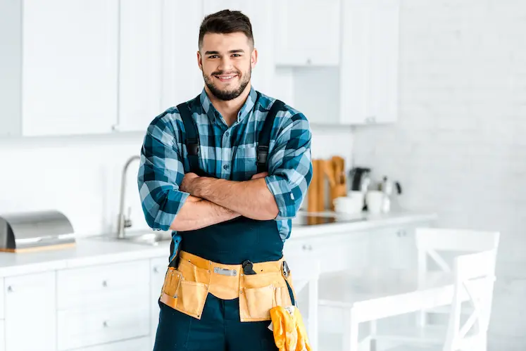 Emergency electrician available 24 hours